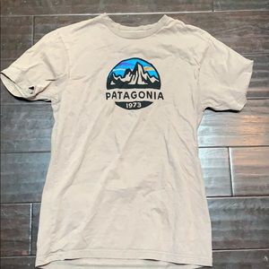 Men’s Slim Fit Patagonia T-Shirt